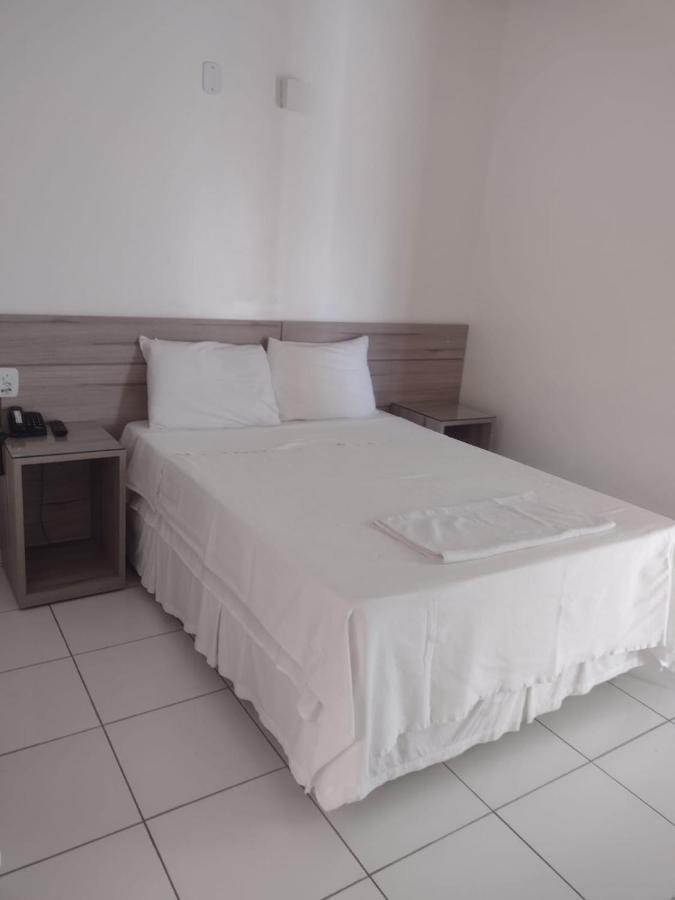 Hotel Sabrina Guanambi Bagian luar foto
