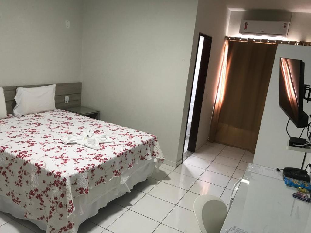 Hotel Sabrina Guanambi Bagian luar foto